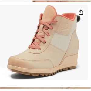 Size 8.5 Sorel Women's Evie Sport Lace Bootie — Waterproof Suede. NWT